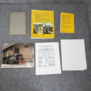 Vintage Railroad Steam/Electric Model Train Cars Catalogs & Handbook Lot 4 Books